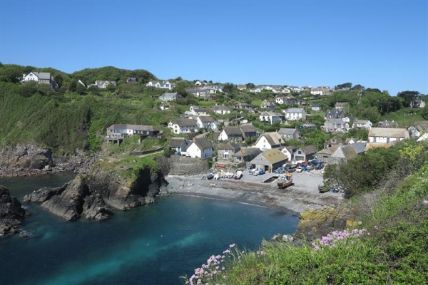 cadgwith Photo